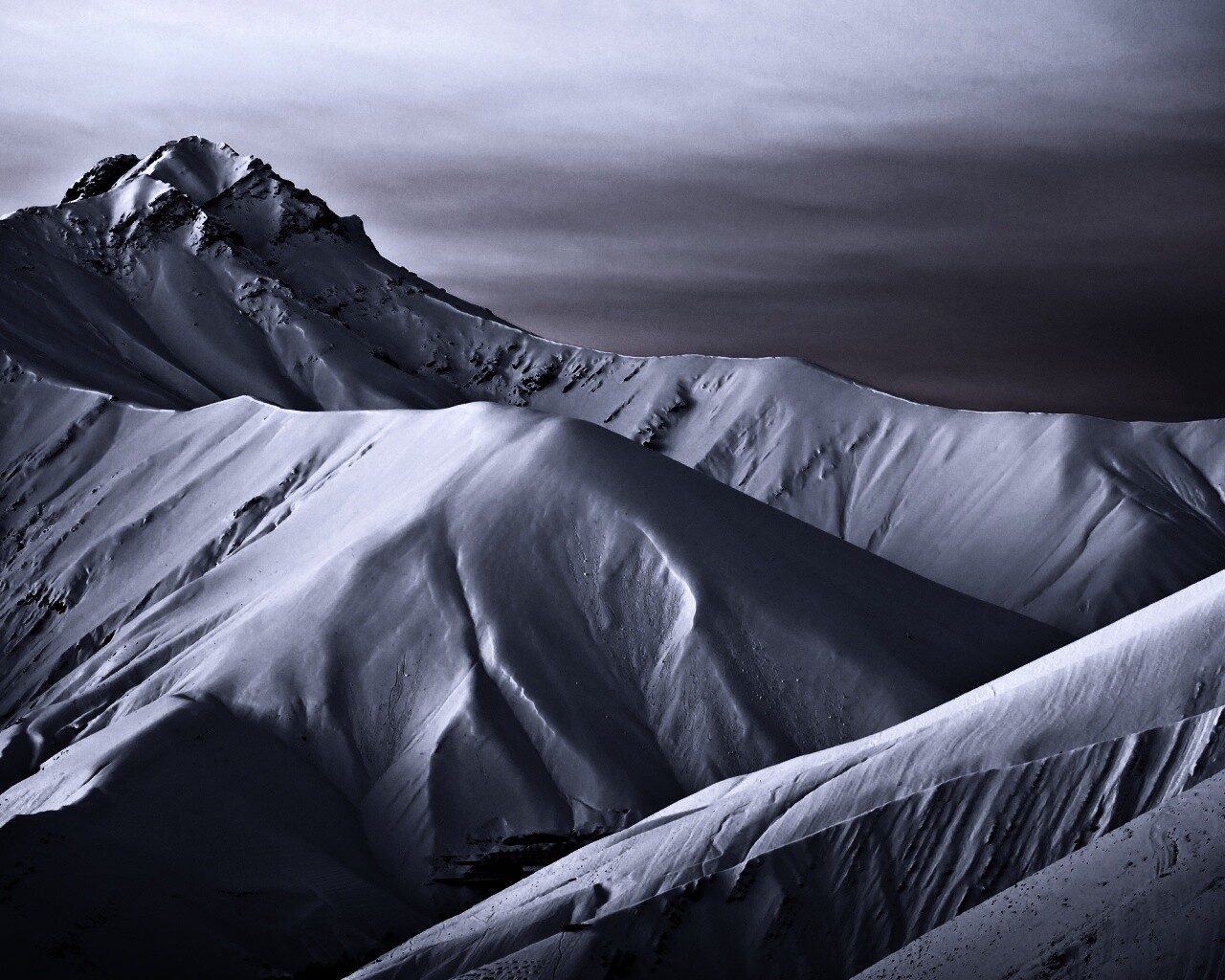 Снежные вершины обои