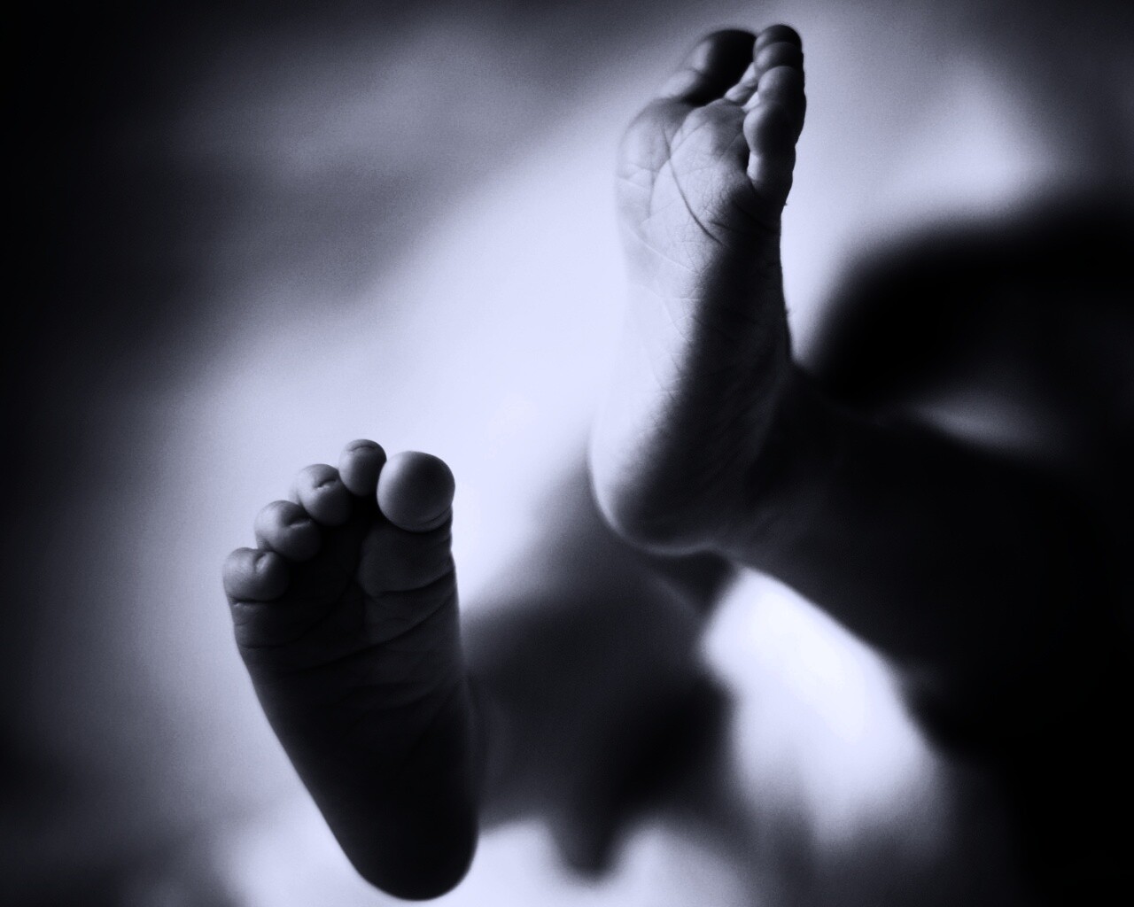 Детские ноги обои