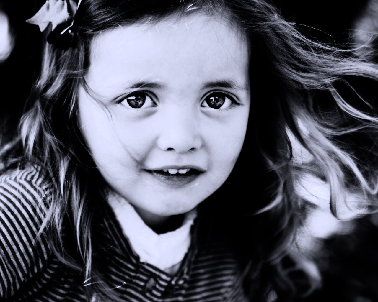 Девочка обои