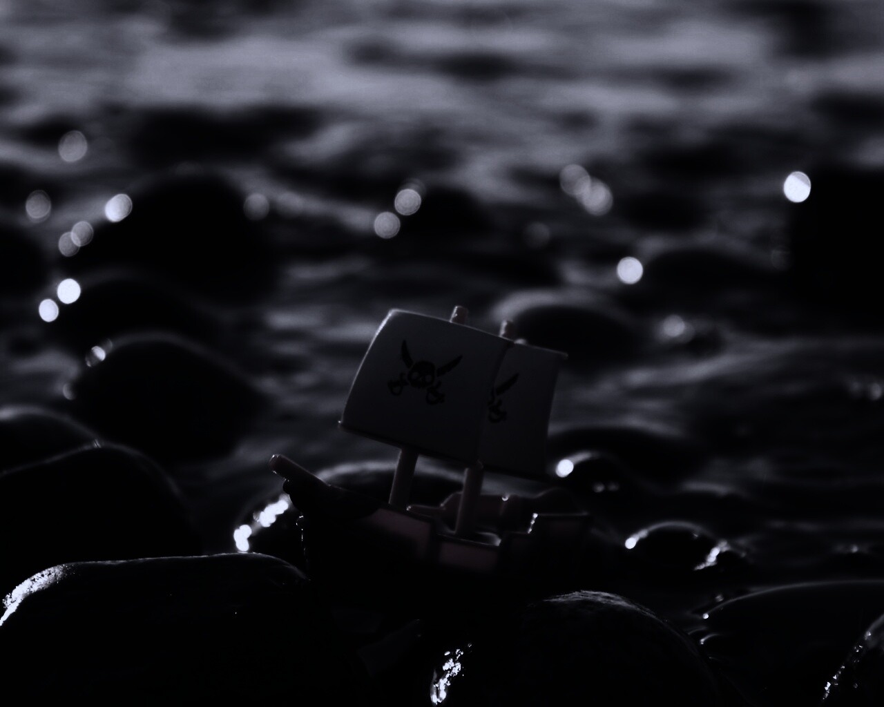 Пиратский корабль на мели обои