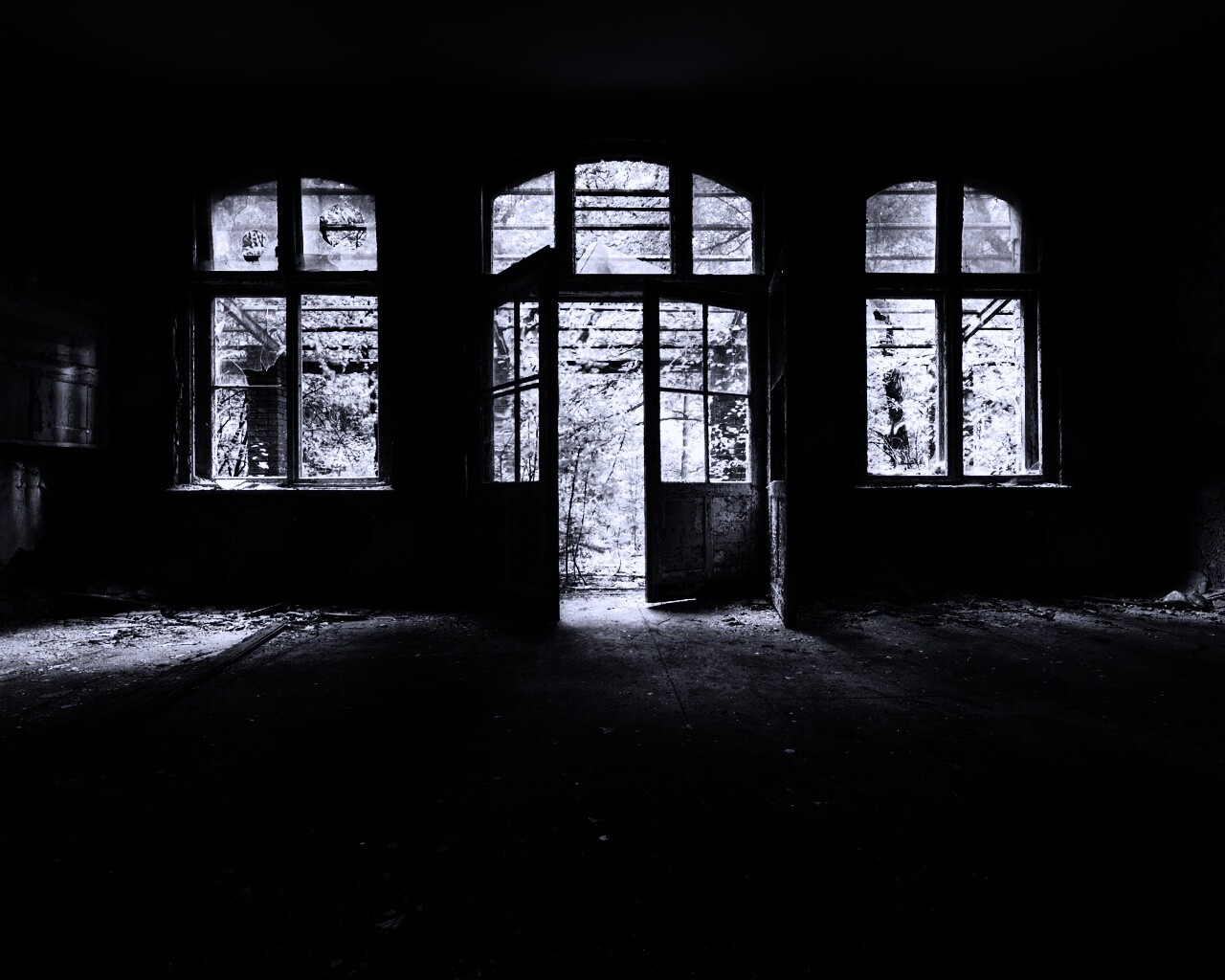 Комната в заброшенном здании обои