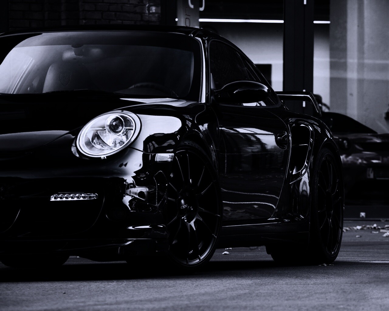 Порш на улице обои