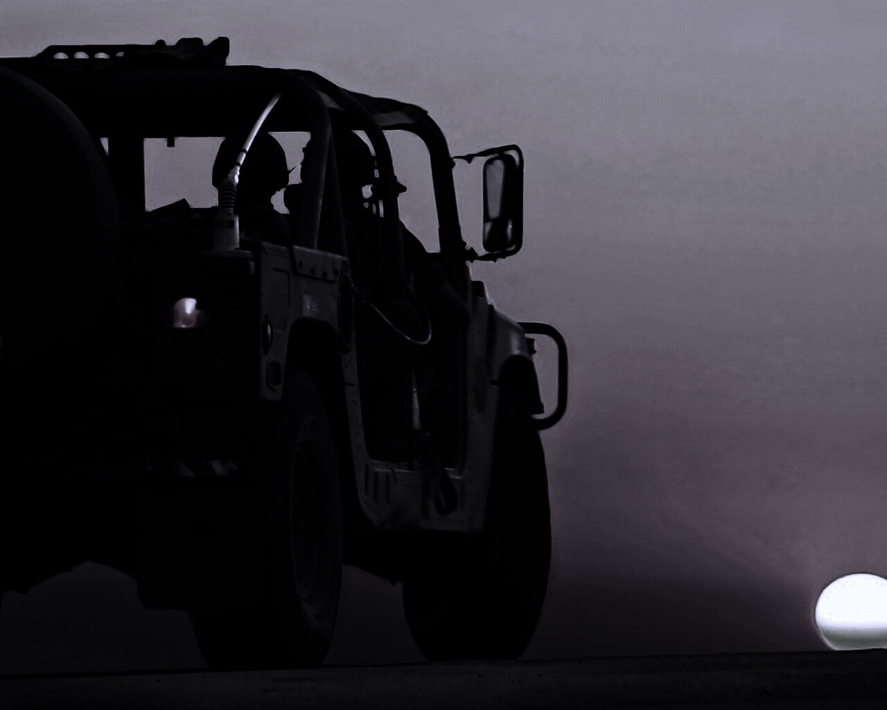 Военный Hammer обои