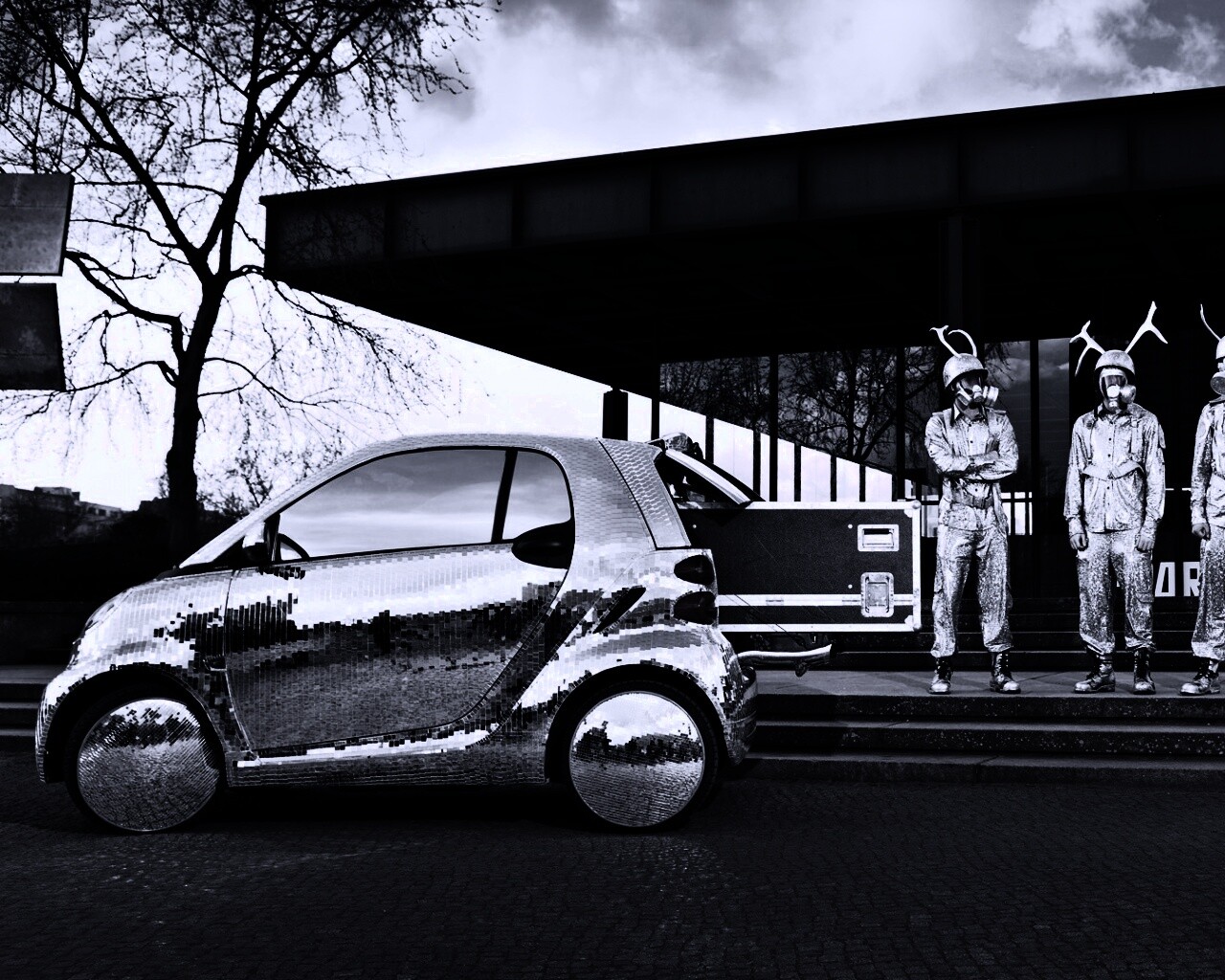 Smart Disco-Ball и 4 оленя обои