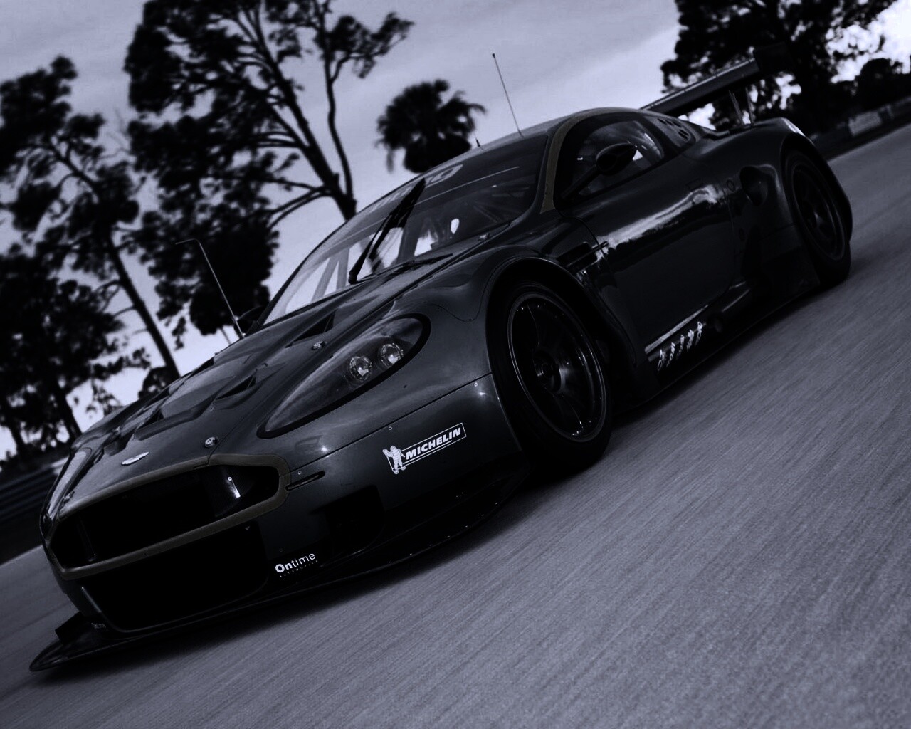 Aston Martin обои