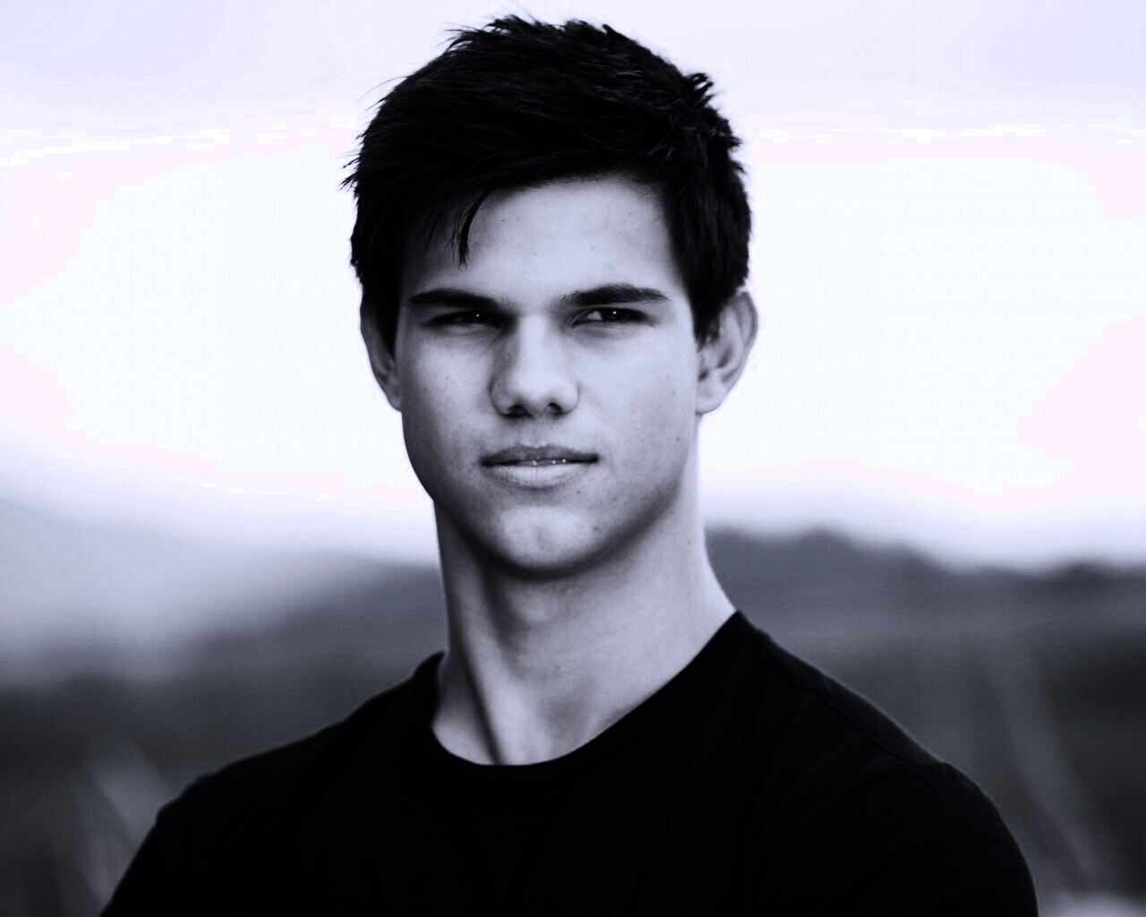 Тайлор Лотнер обои