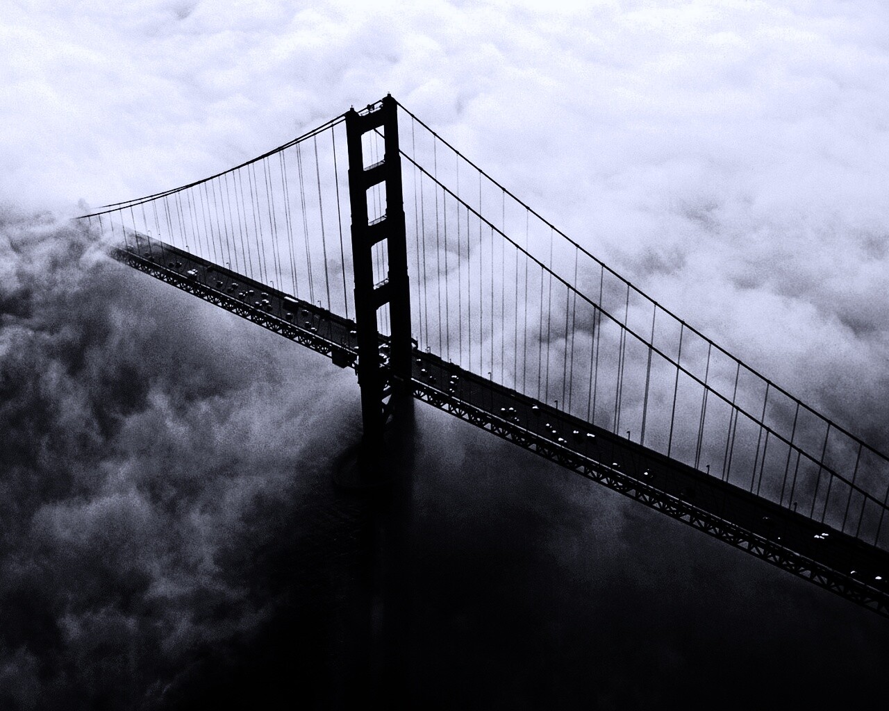 Мост Золотые ворота утопает в тумане обои