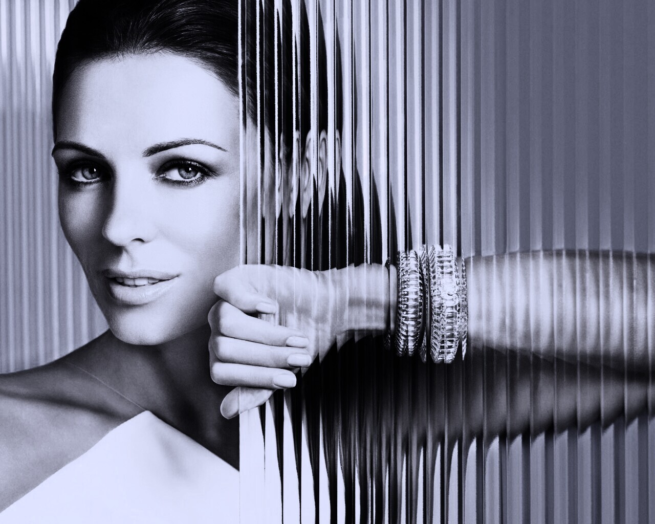 Элизабет Хёрли обои