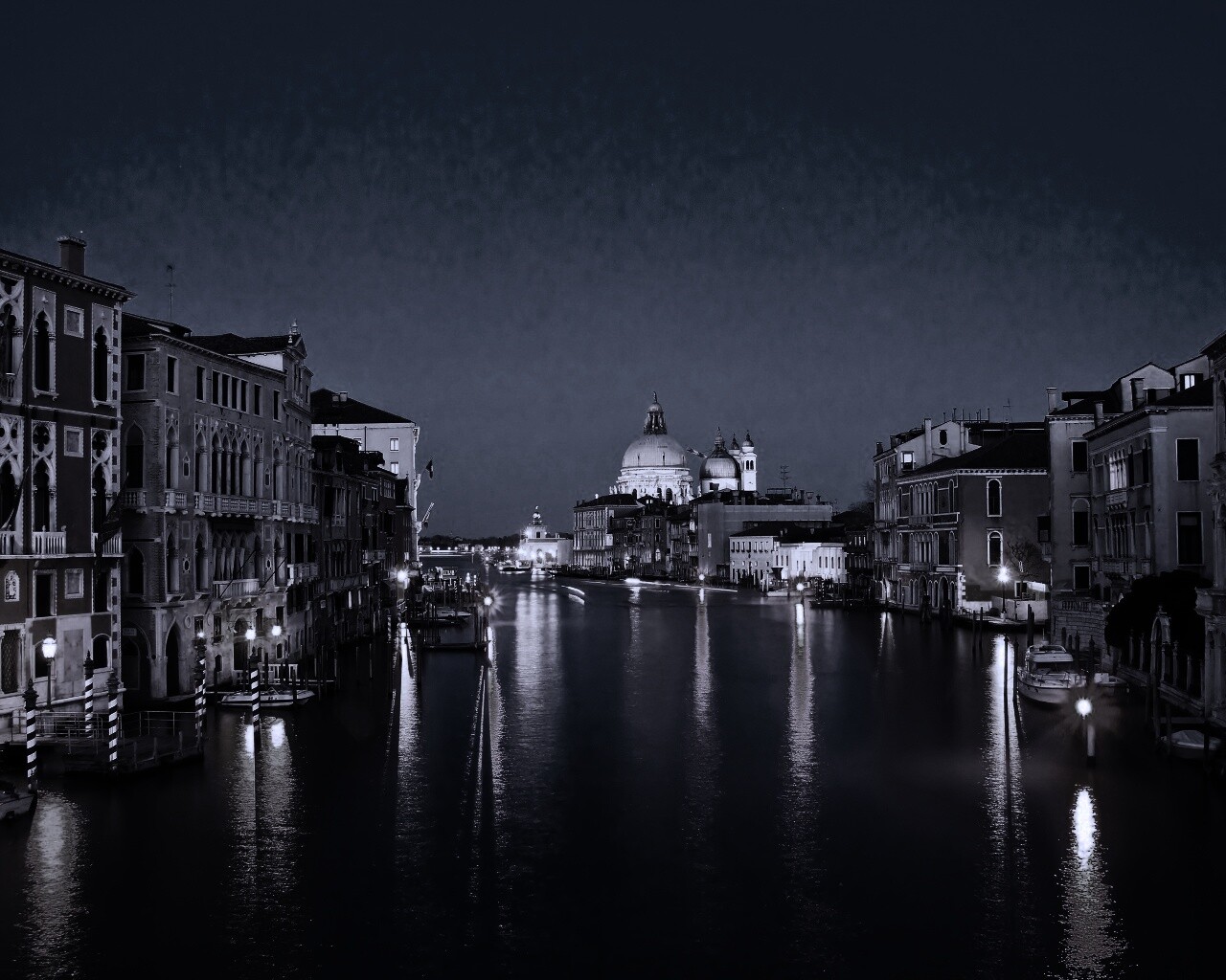 Канал в Венеции обои