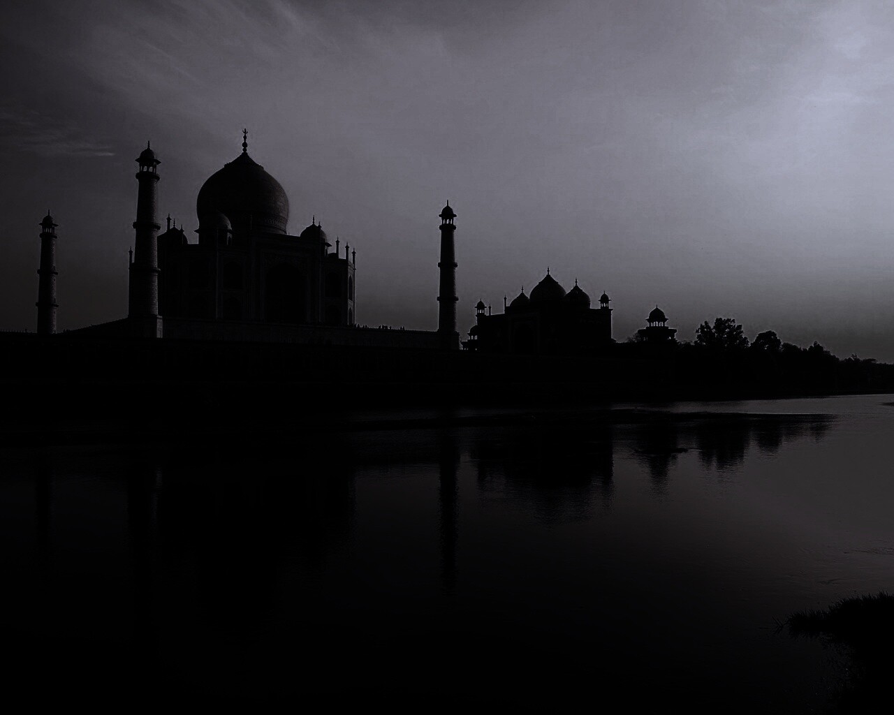 Тадж Махал в сумерках обои