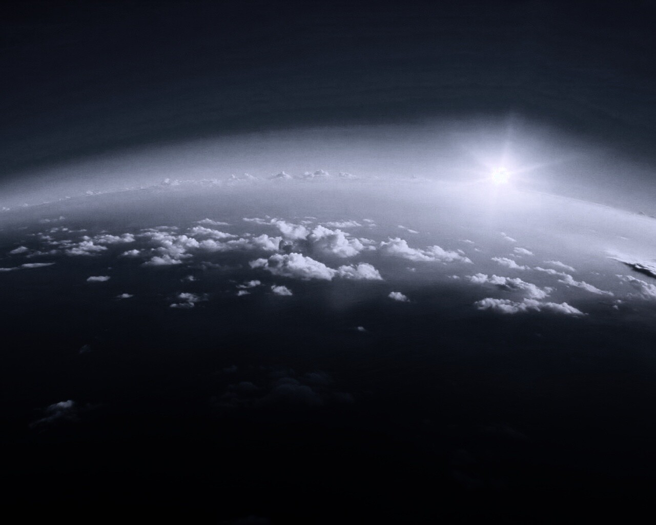 Вид с верхних слоёв атмосферы обои
