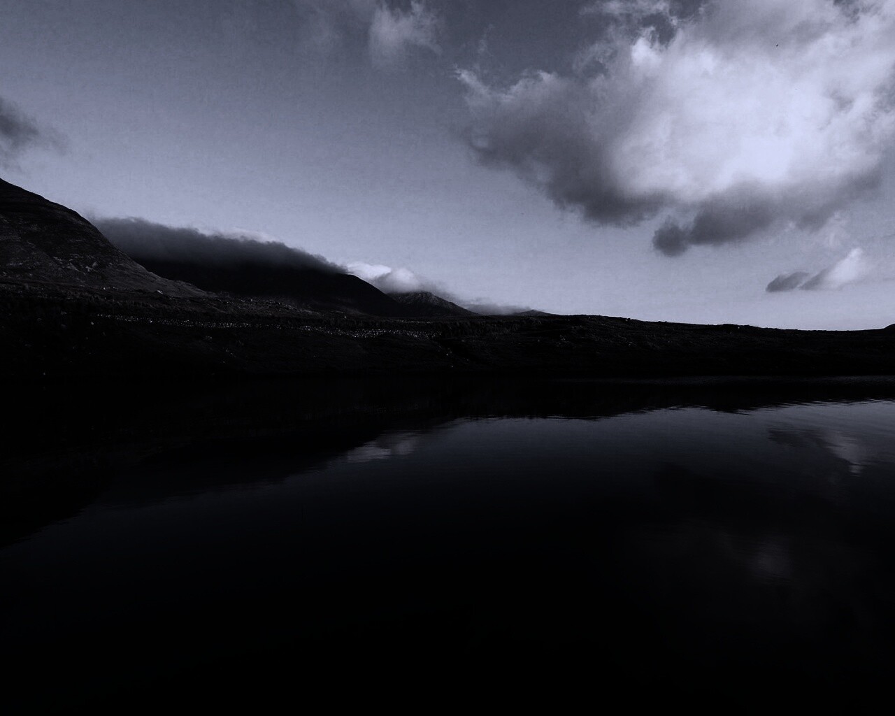 Зеркальное озеро обои