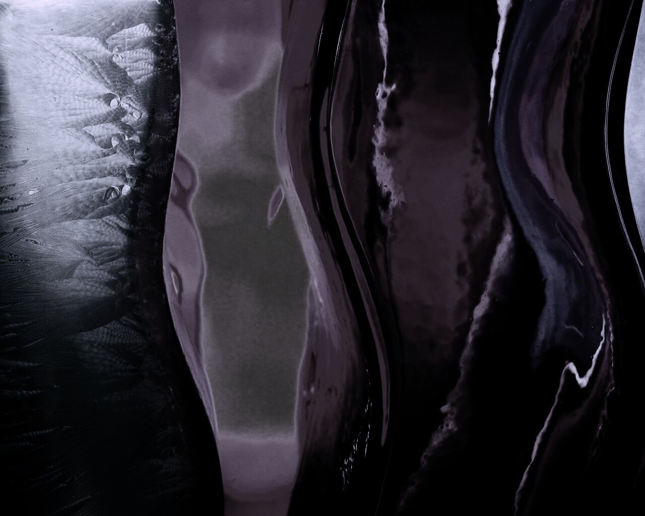 Цветные линии на стекле обои