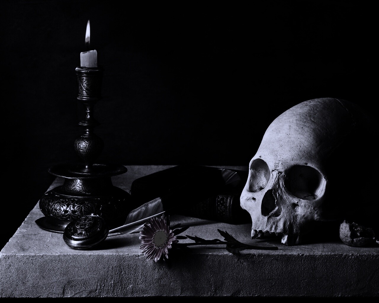 Проблеск в темноте обои