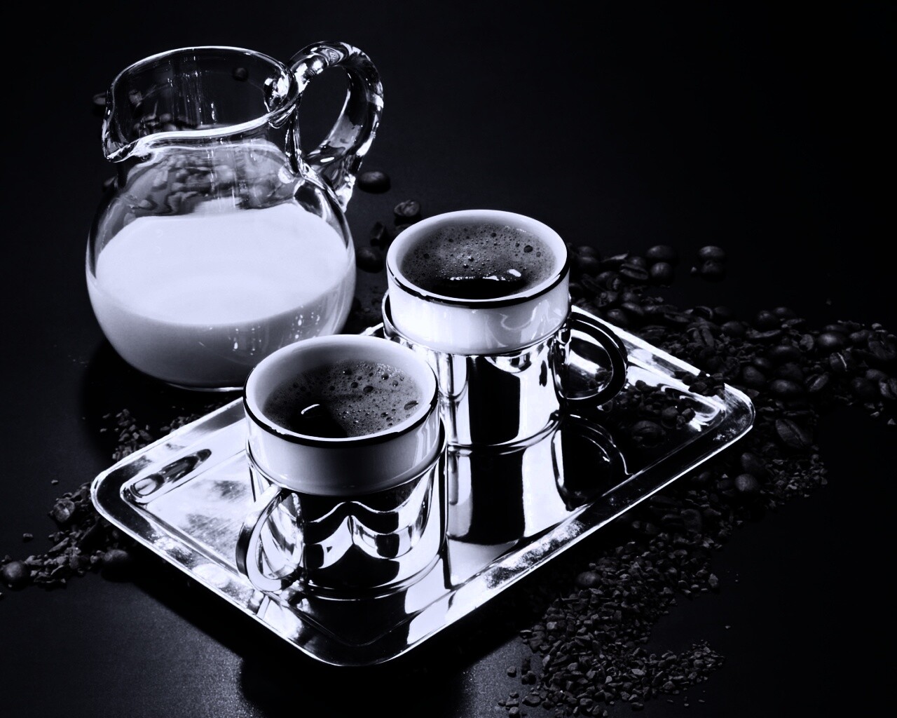 Поднос с кофе обои