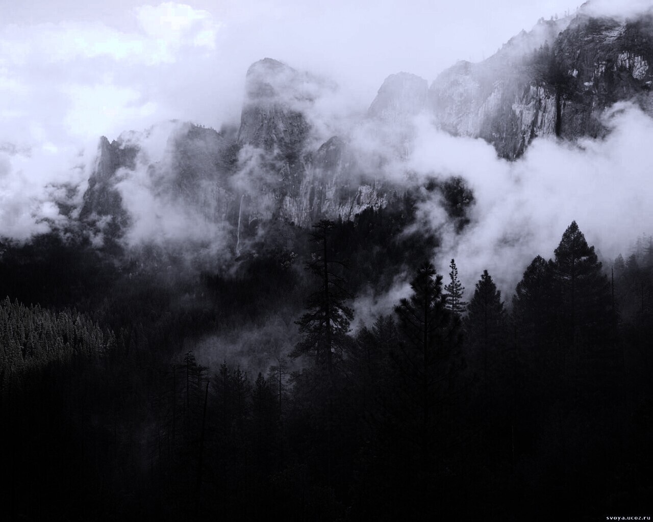 Туман в горах обои