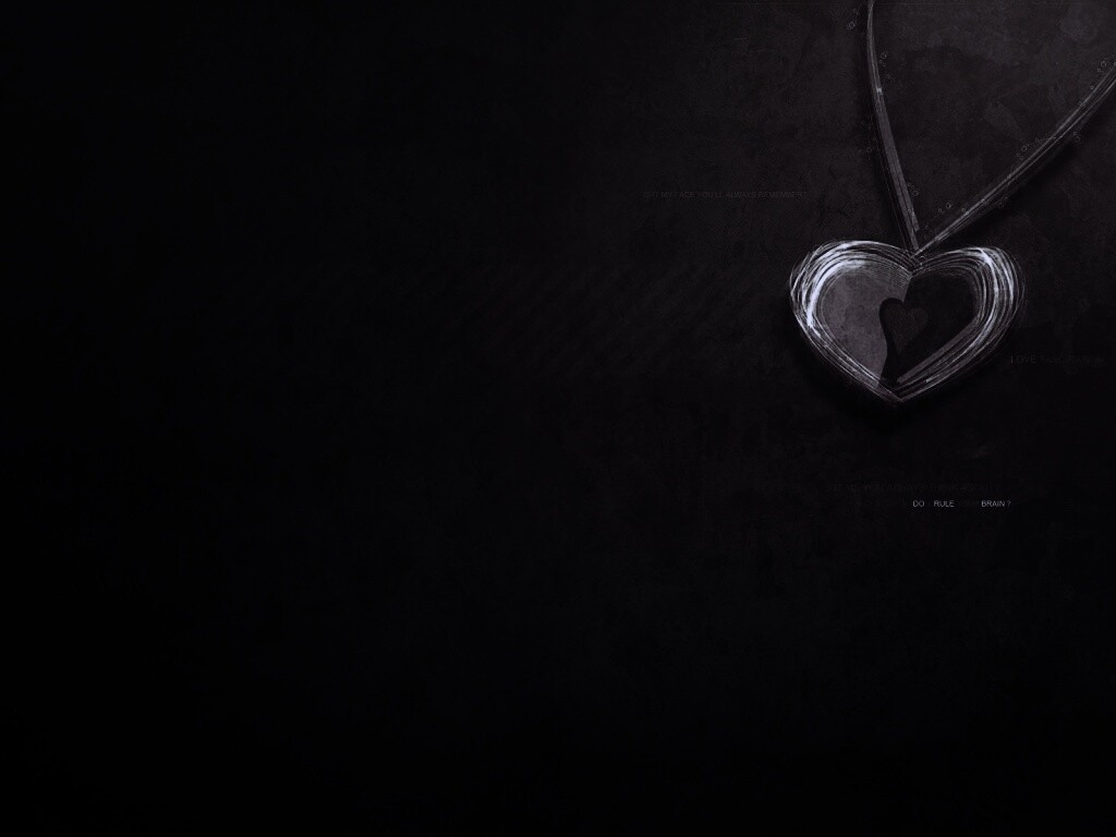 Кулон сердечком обои