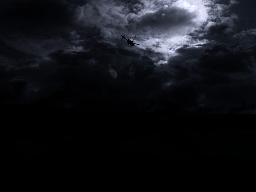 Дымящий город обои