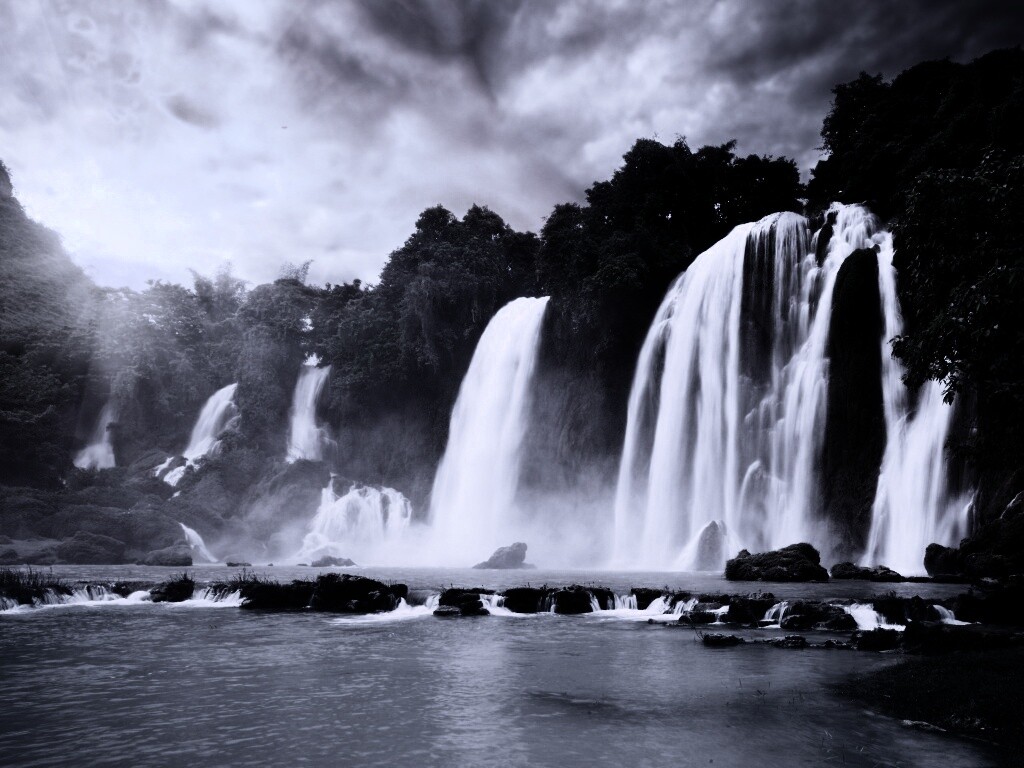 Водопады в джунглях обои