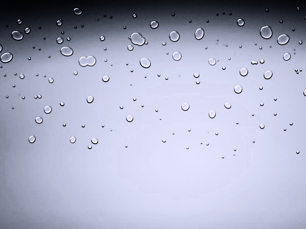 Капли на светлом фоне обои