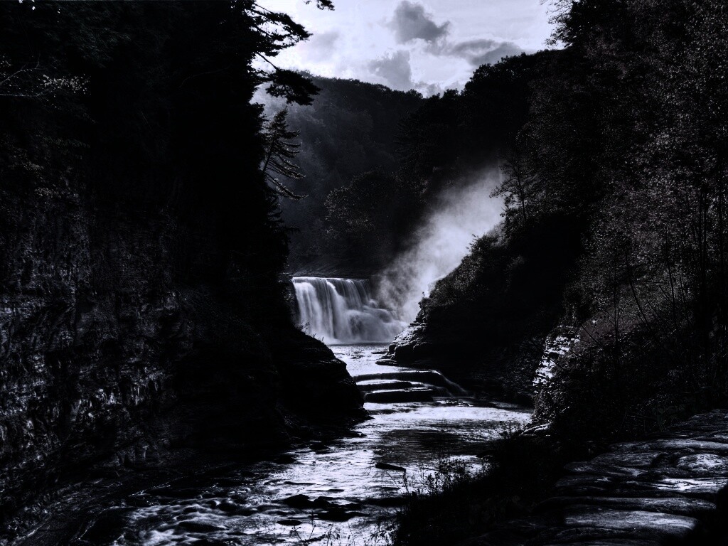 Скалистый водопад обои