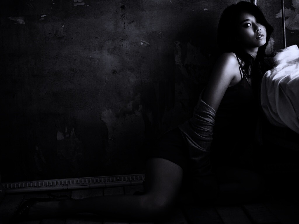 Модель азиатка обои