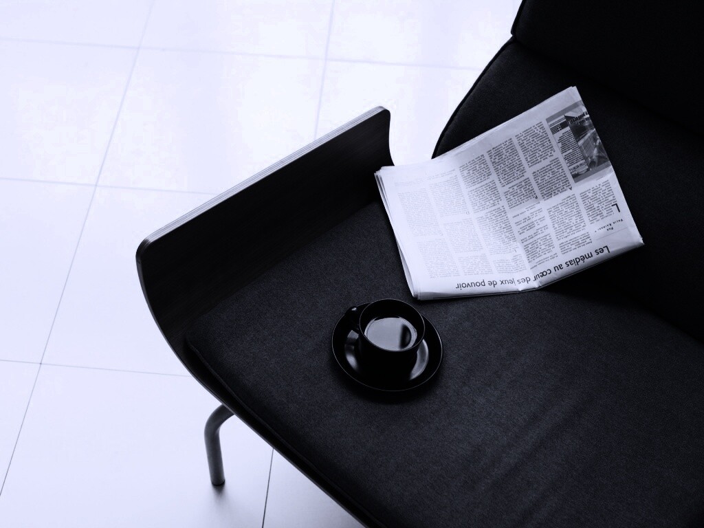 Кофе на стуле обои