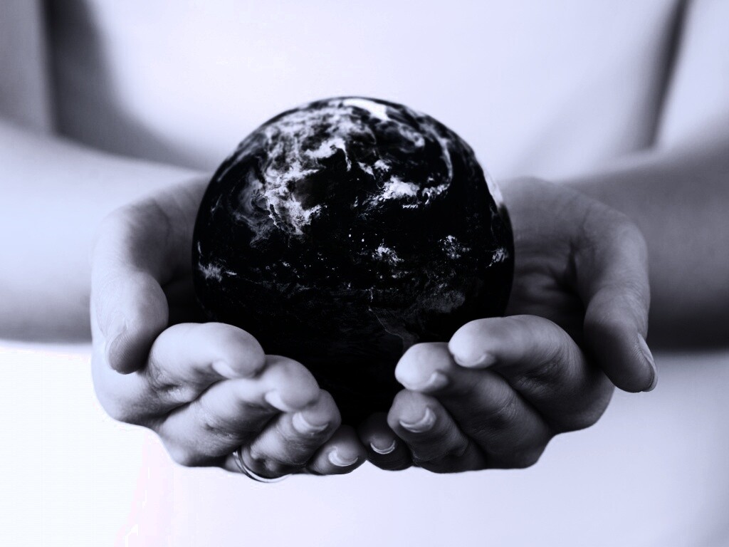 Весь мир в твоих руках обои