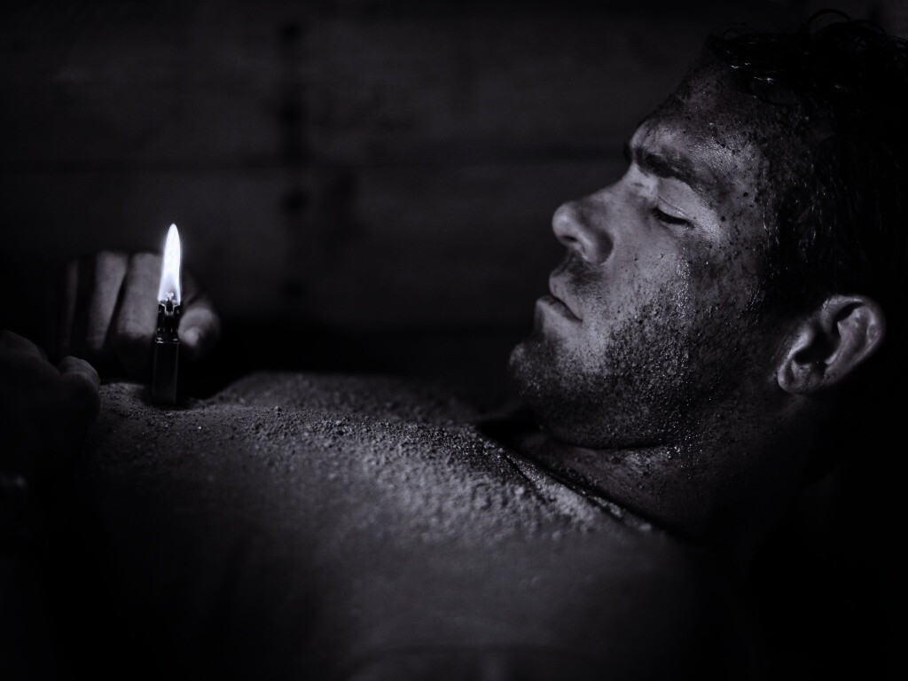 Кадр из фильма Погребенный заживо  обои