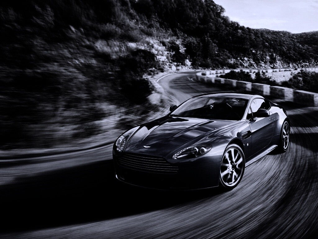 Синий Aston Martin обои