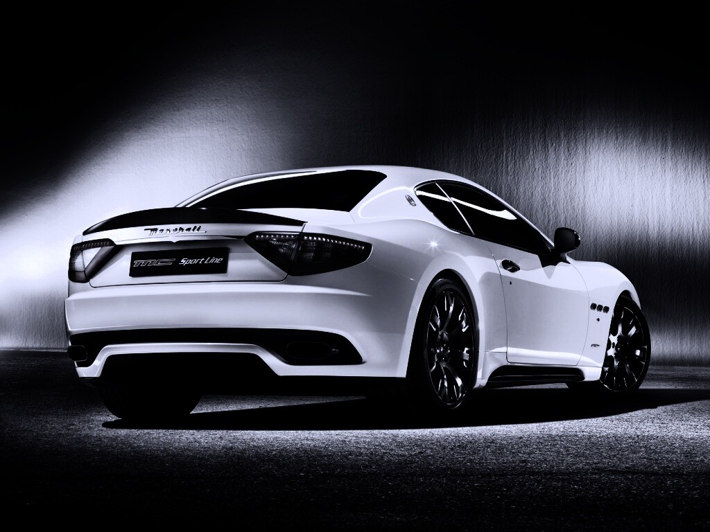 Мазерати Грантуризмо рендер обои