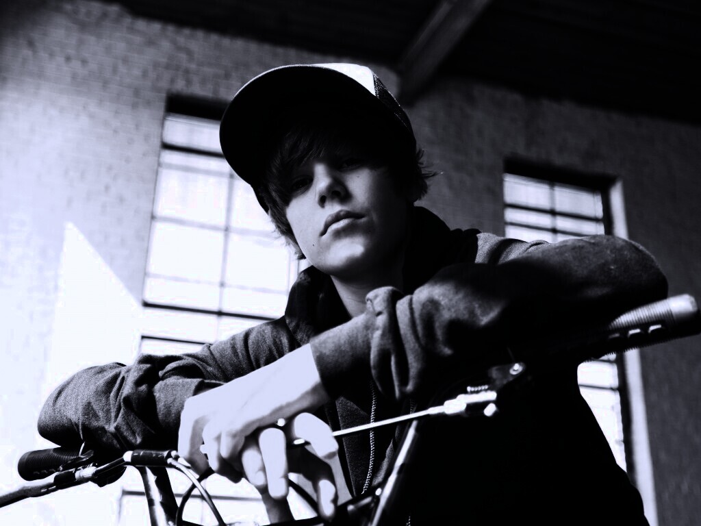 Джастин Бибер обои