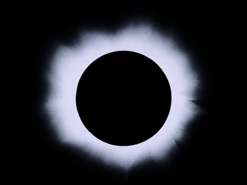 Полное солнечное затмение обои