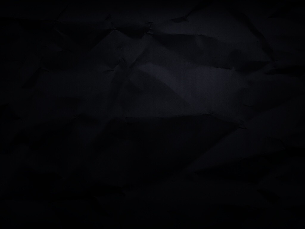 Темная мятая бумага обои