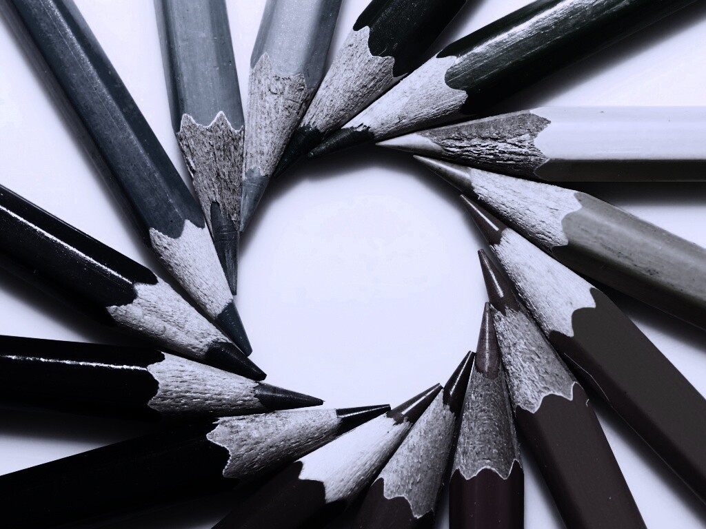 Радуга в карандашах обои