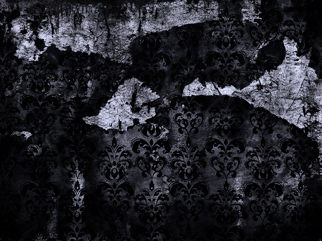 Рваные винтажные обои и штукатурка обои