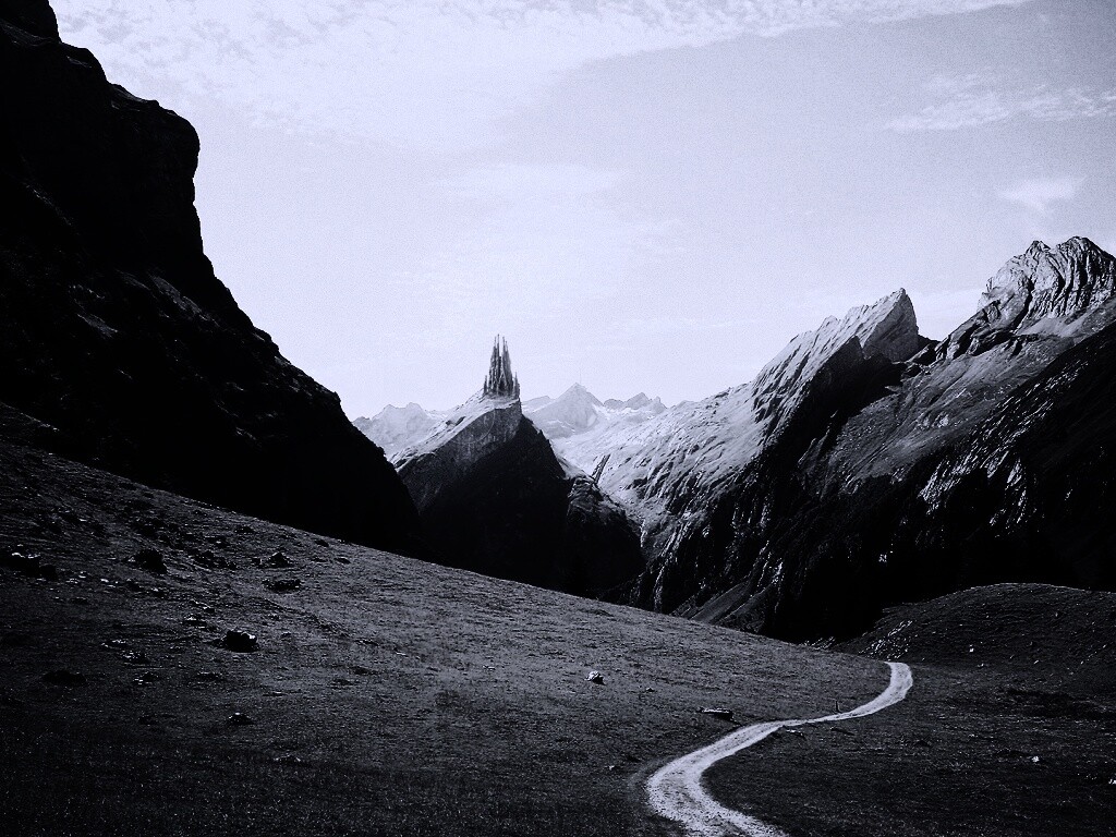 Храм в горах обои