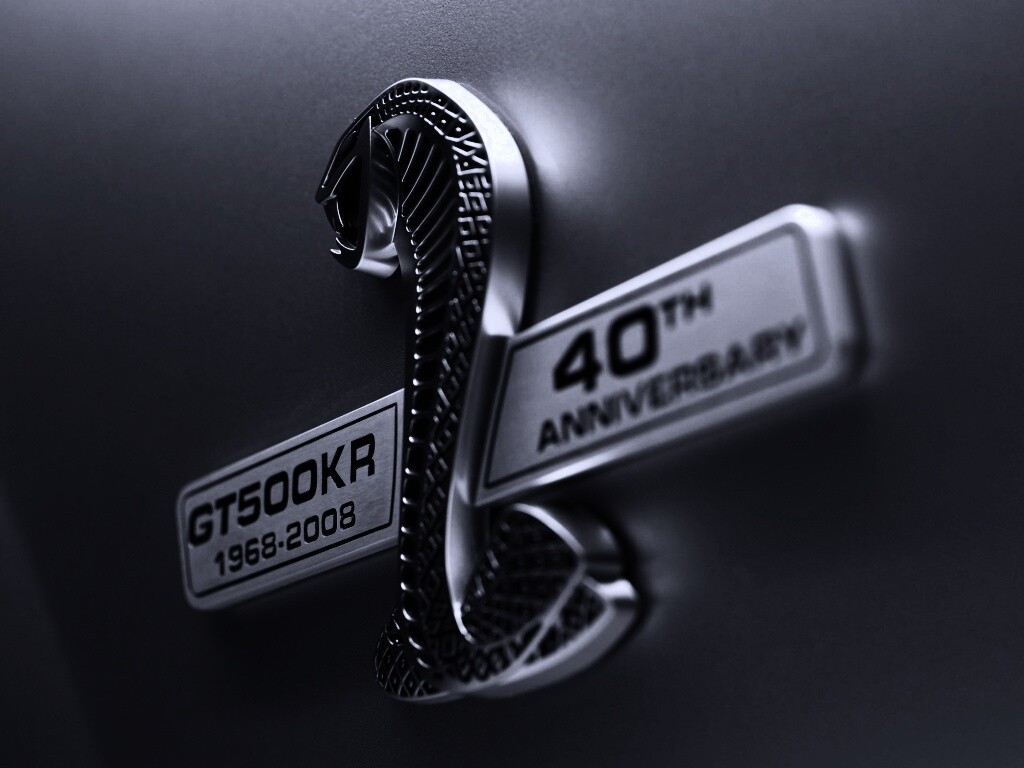 Шильдик Ford Mustang Shelby обои