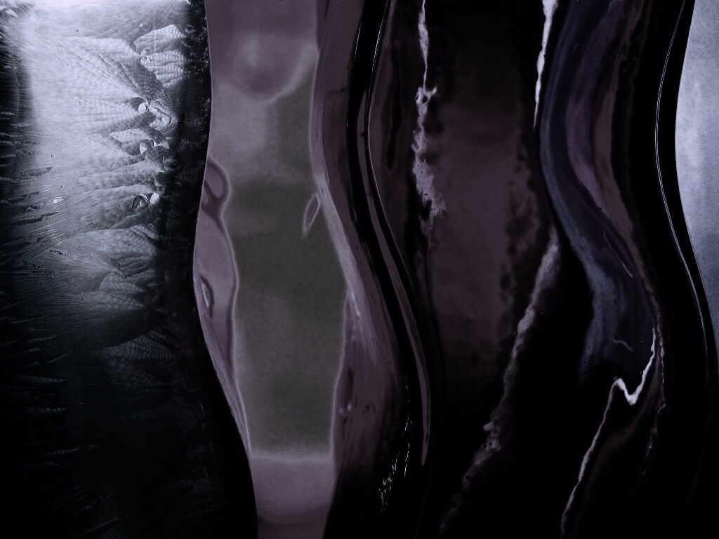 Цветные линии на стекле обои