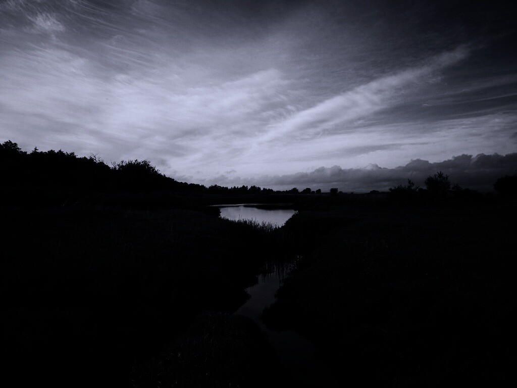 Канава и пруд обои