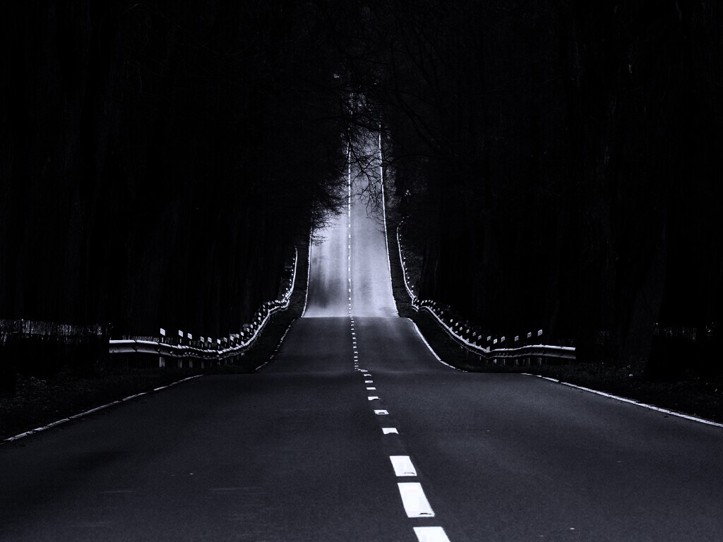 Дорога уходит ввысь обои