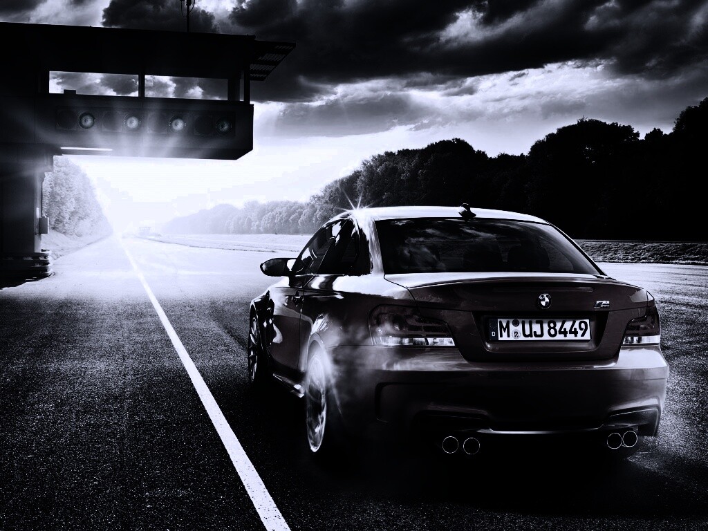 Оранжевый BMW серии M обои