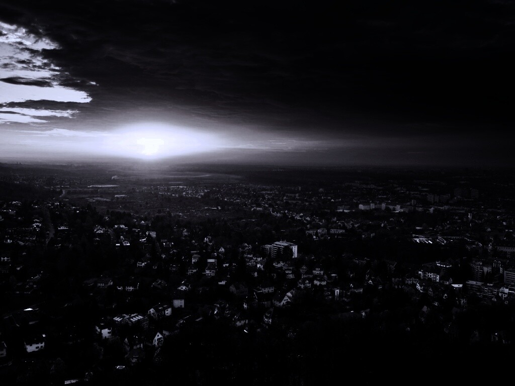 Закат над городом обои