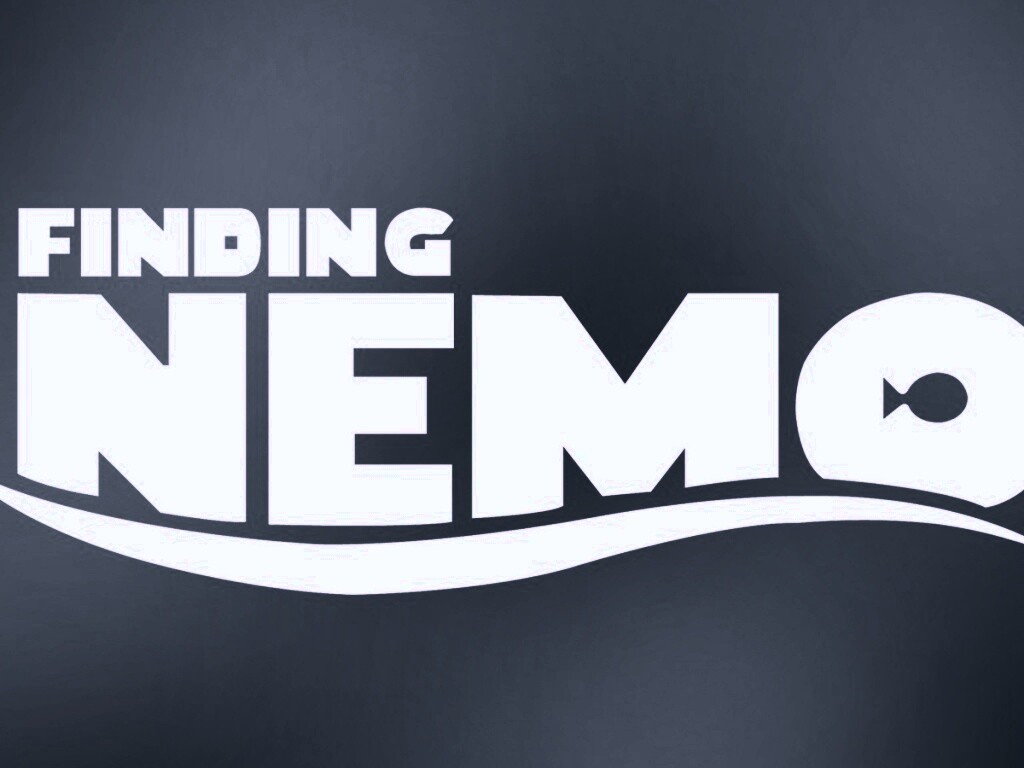 Надпись "В поисках Немо" обои