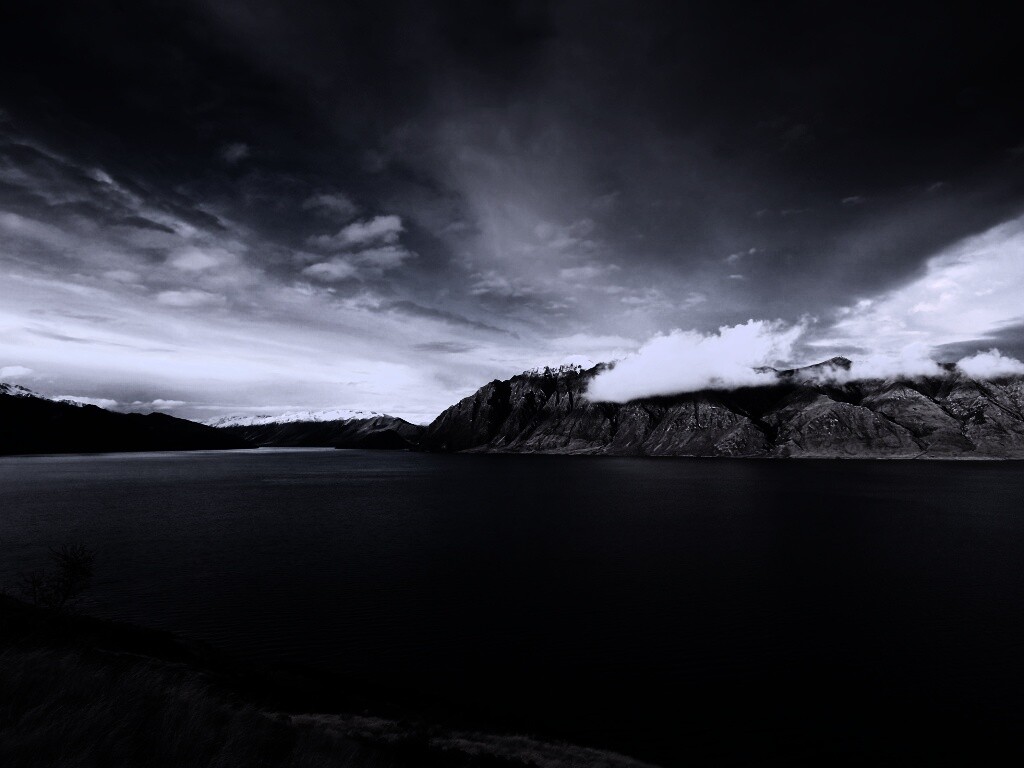 Живописная широкая река обои