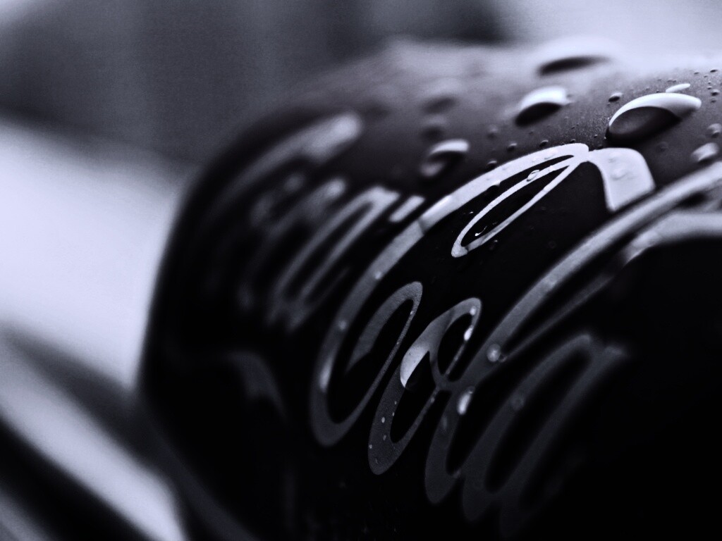 Банка Кока-Колы обои