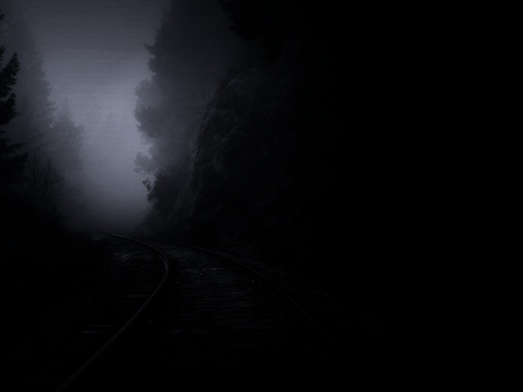 Рельсы уходя в туман обои