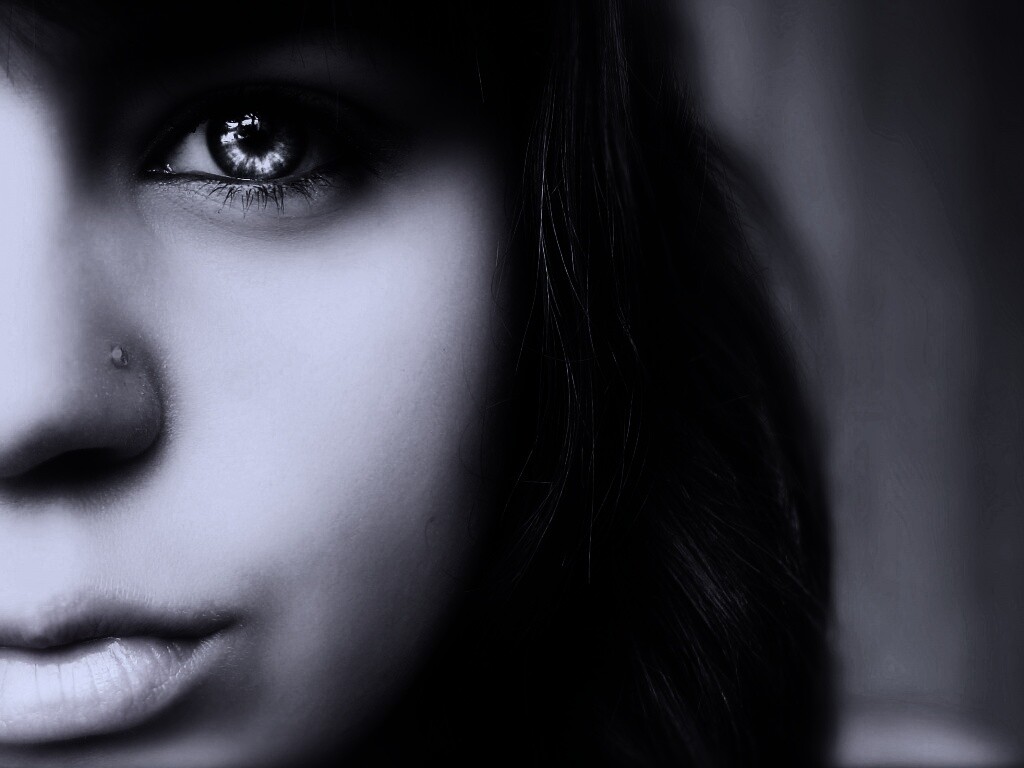 Лицо крупным планом обои