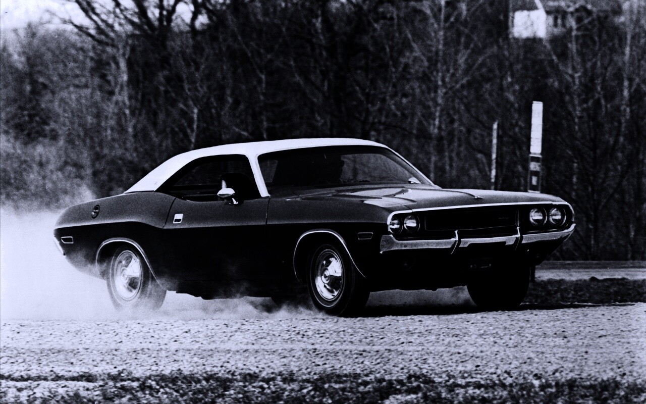 Черно-белое фото Dodge обои