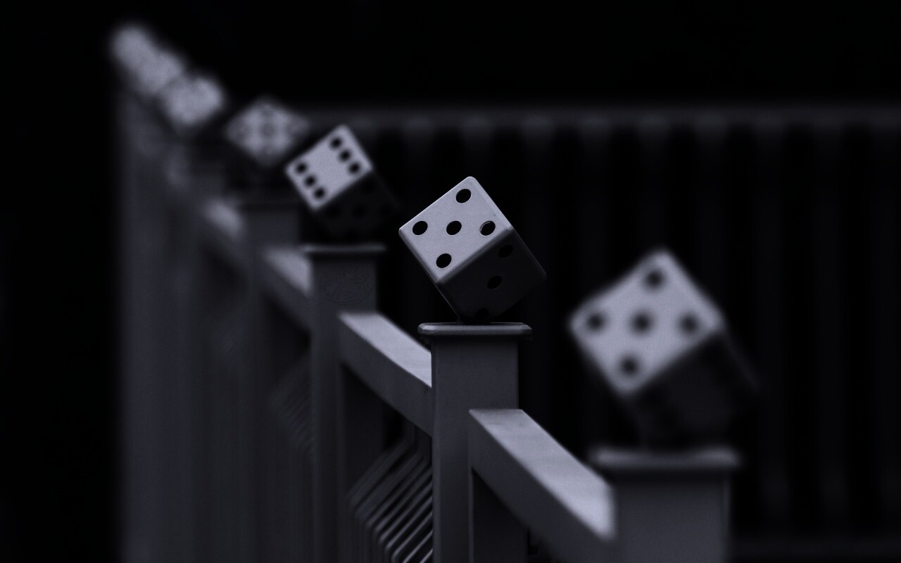 Игральные кости украшающие перила обои